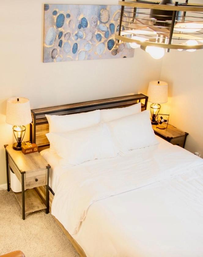 Hometel Premium Guest Suite W/ Private Entrance Ypsilanti Eksteriør billede